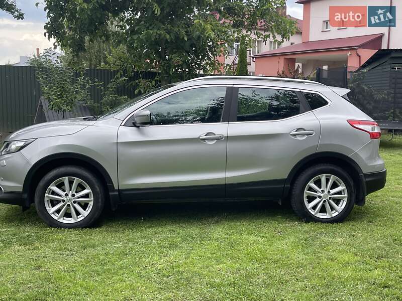 Внедорожник / Кроссовер Nissan Qashqai 2016 в Ковеле