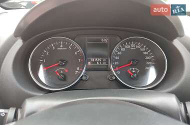 Внедорожник / Кроссовер Nissan Qashqai 2013 в 