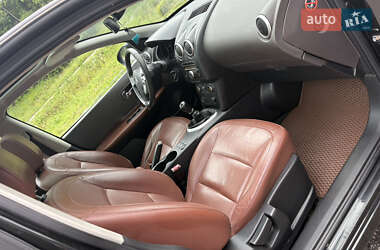 Внедорожник / Кроссовер Nissan Qashqai 2007 в 