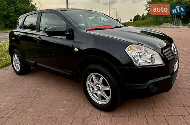 Внедорожник / Кроссовер Nissan Qashqai 2009 в 