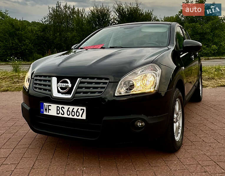 Позашляховик / Кросовер Nissan Qashqai 2009 в Трускавці