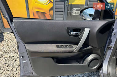 Внедорожник / Кроссовер Nissan Qashqai 2008 в 