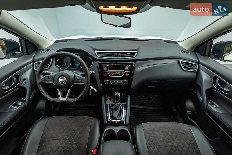Внедорожник / Кроссовер Nissan Qashqai 2020 в Киеве