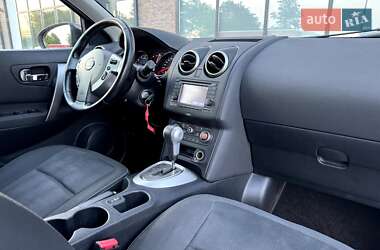 Внедорожник / Кроссовер Nissan Qashqai 2012 в 