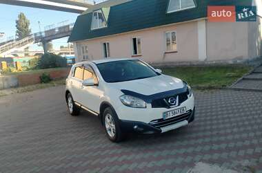 Позашляховик / Кросовер Nissan Qashqai 2011 в Кременчуці