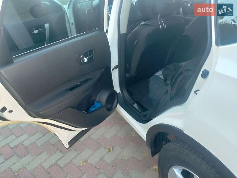 Внедорожник / Кроссовер Nissan Qashqai 2011 в Кременчуге