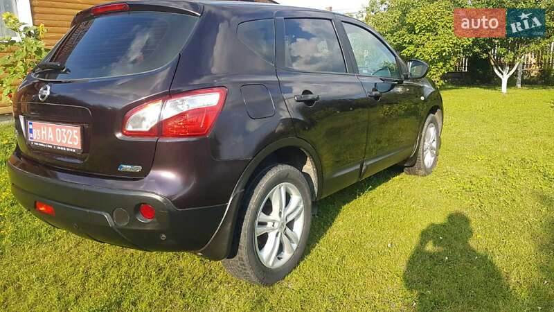 Внедорожник / Кроссовер Nissan Qashqai 2011 в Луцке