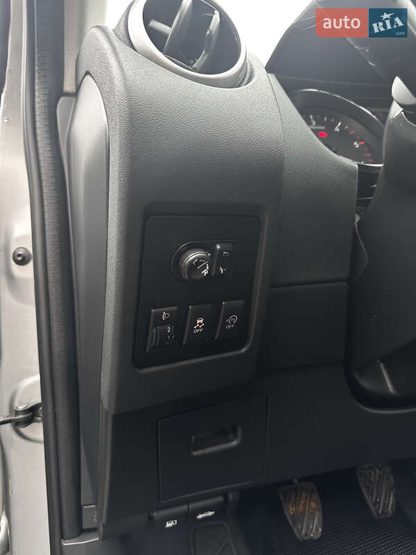 Внедорожник / Кроссовер Nissan Qashqai 2013 в Самборе