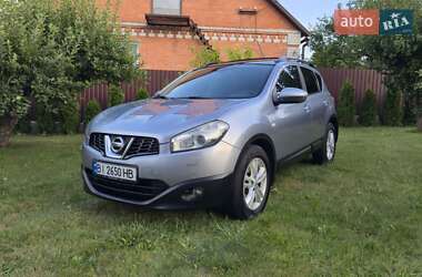 Позашляховик / Кросовер Nissan Qashqai 2010 в Полтаві