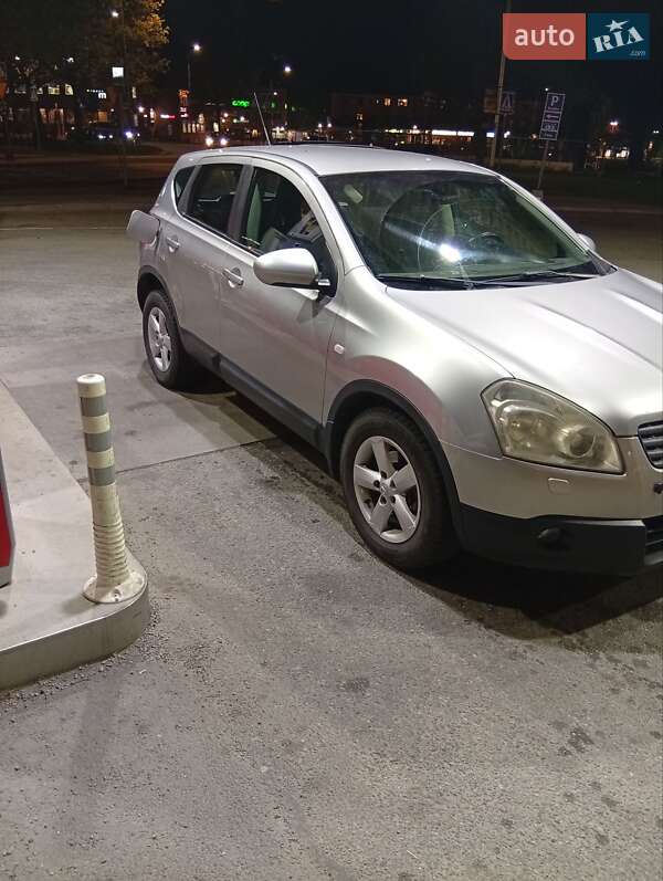 Внедорожник / Кроссовер Nissan Qashqai 2007 в Ивано-Франковске