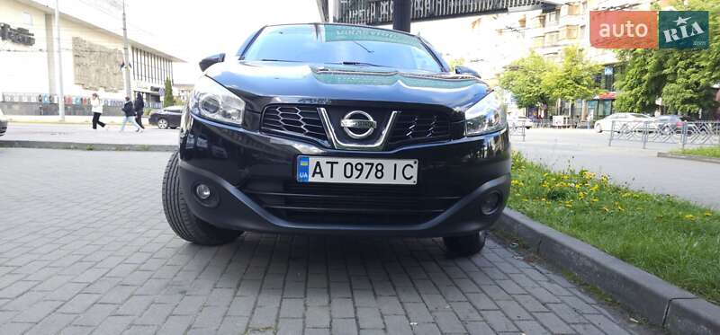 Внедорожник / Кроссовер Nissan Qashqai 2011 в Ивано-Франковске фото 5 Внедорожник / Кроссовер Nissan Qashqai 2011 в Ивано-Франковске