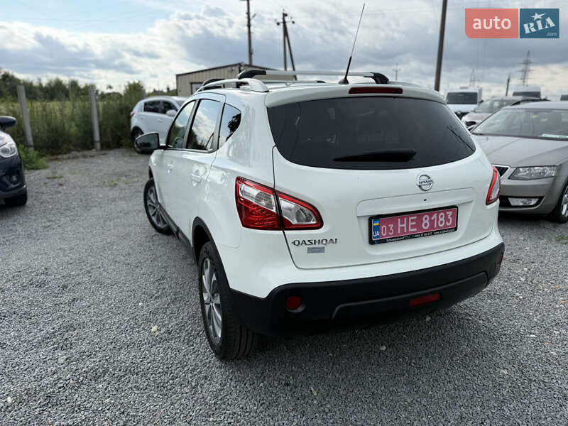 Внедорожник / Кроссовер Nissan Qashqai 2012 в Ровно