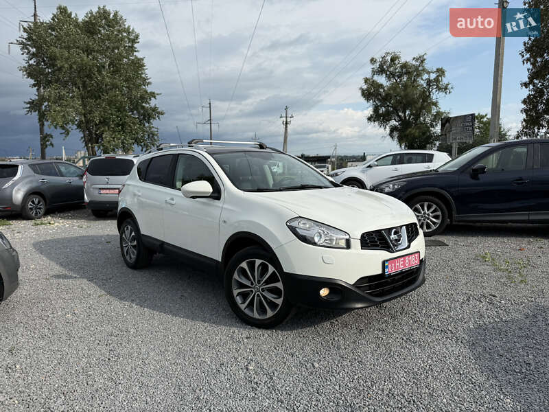 Внедорожник / Кроссовер Nissan Qashqai 2012 в Ровно