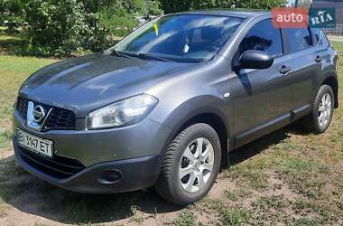 Позашляховик / Кросовер Nissan Qashqai 2011 в Кременчуці
