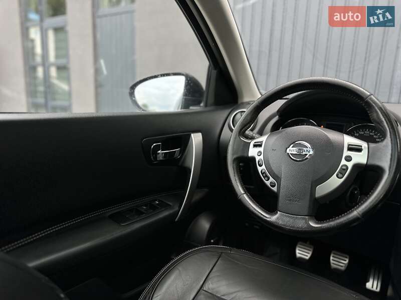 Внедорожник / Кроссовер Nissan Qashqai 2011 в Ивано-Франковске