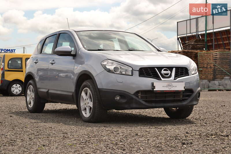 Внедорожник / Кроссовер Nissan Qashqai 2012 в Луцке