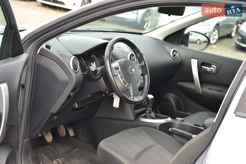 Внедорожник / Кроссовер Nissan Qashqai 2012 в Луцке