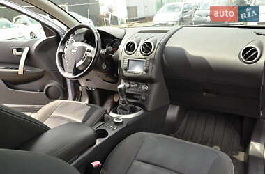 Внедорожник / Кроссовер Nissan Qashqai 2012 в 