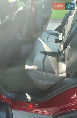 Внедорожник / Кроссовер Nissan Qashqai 2013 в 