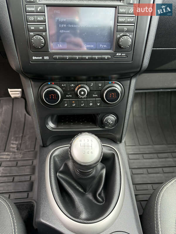 Внедорожник / Кроссовер Nissan Qashqai 2011 в Луцке