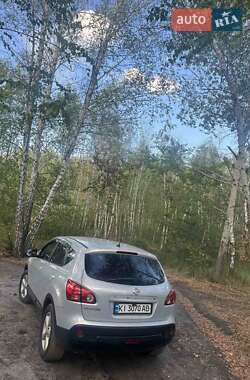 Внедорожник / Кроссовер Nissan Qashqai 2008 в 