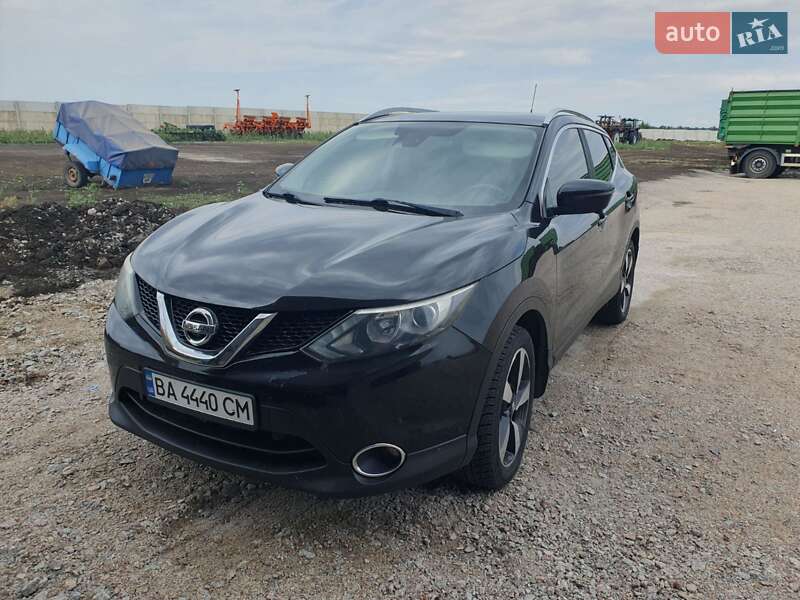 Внедорожник / Кроссовер Nissan Qashqai 2015 в Бобринце