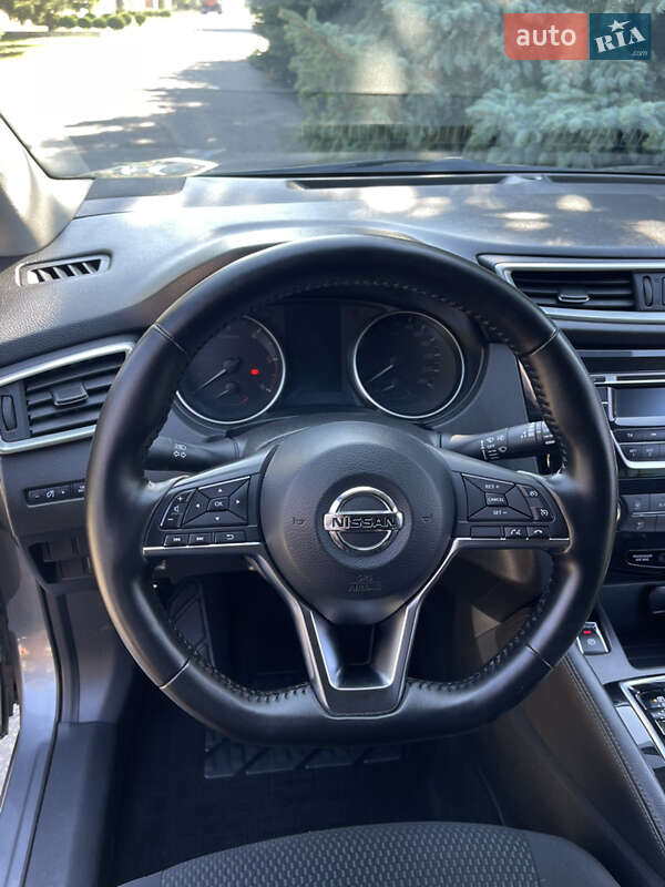 Внедорожник / Кроссовер Nissan Qashqai 2019 в Днепре