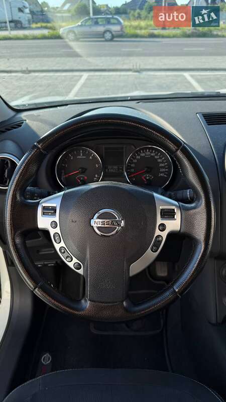 Внедорожник / Кроссовер Nissan Qashqai 2012 в Луцке