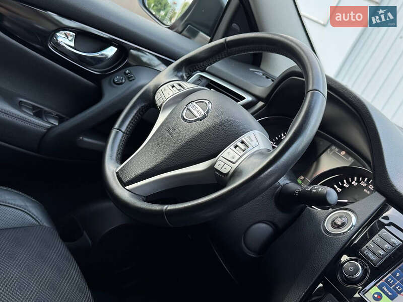 Позашляховик / Кросовер Nissan Qashqai 2016 в Дніпрі