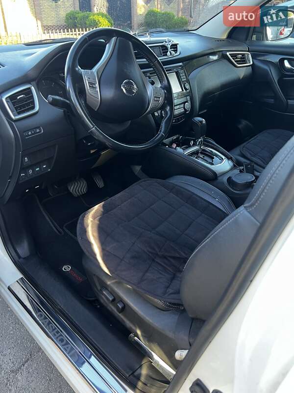 Позашляховик / Кросовер Nissan Qashqai 2015 в Луцьку фото 5 Позашляховик / Кросовер Nissan Qashqai 2015 в Луцьку