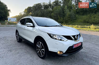 Внедорожник / Кроссовер Nissan Qashqai 2016 в Бережанах