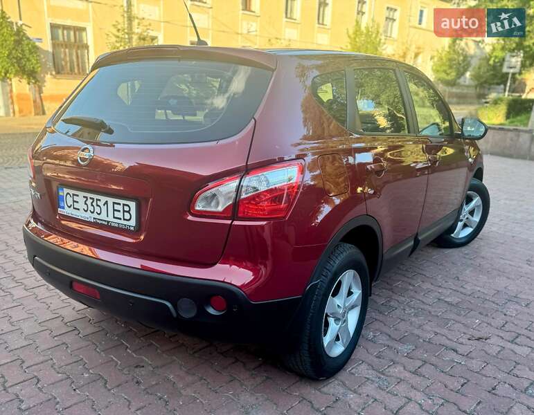 Внедорожник / Кроссовер Nissan Qashqai 2012 в Черновцах