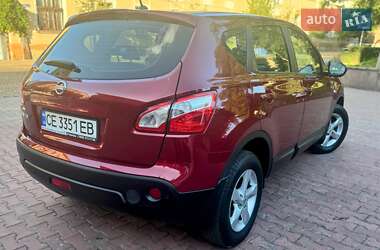 Внедорожник / Кроссовер Nissan Qashqai 2012 в 
