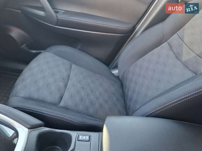 Внедорожник / Кроссовер Nissan Qashqai 2017 в Киеве
