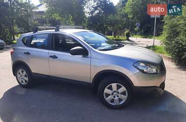 Позашляховик / Кросовер Nissan Qashqai 2013 в Львові