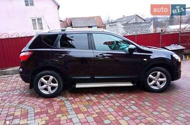 Внедорожник / Кроссовер Nissan Qashqai 2011 в 