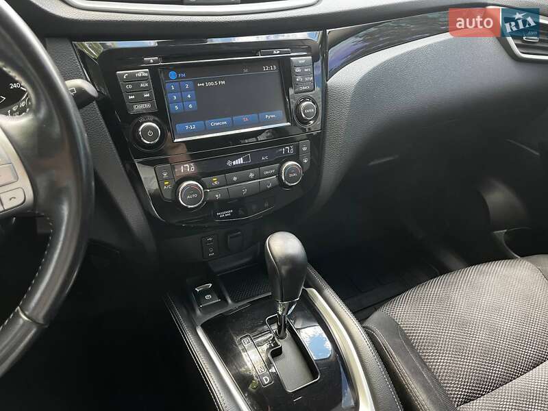 Внедорожник / Кроссовер Nissan Qashqai 2016 в Днепре