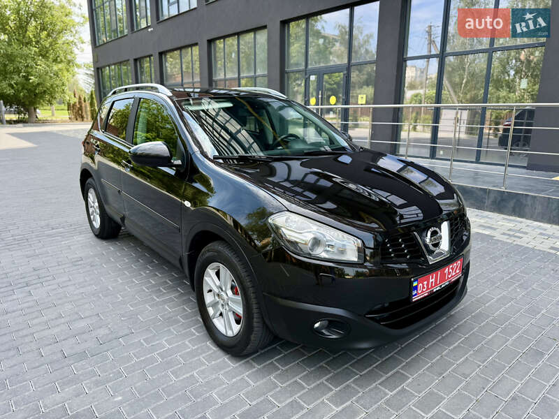 Внедорожник / Кроссовер Nissan Qashqai 2010 в Полтаве