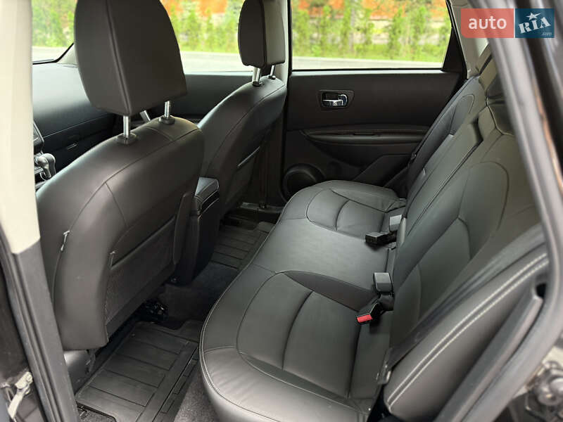 Внедорожник / Кроссовер Nissan Qashqai 2010 в Полтаве