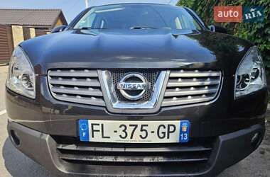 Внедорожник / Кроссовер Nissan Qashqai 2009 в 