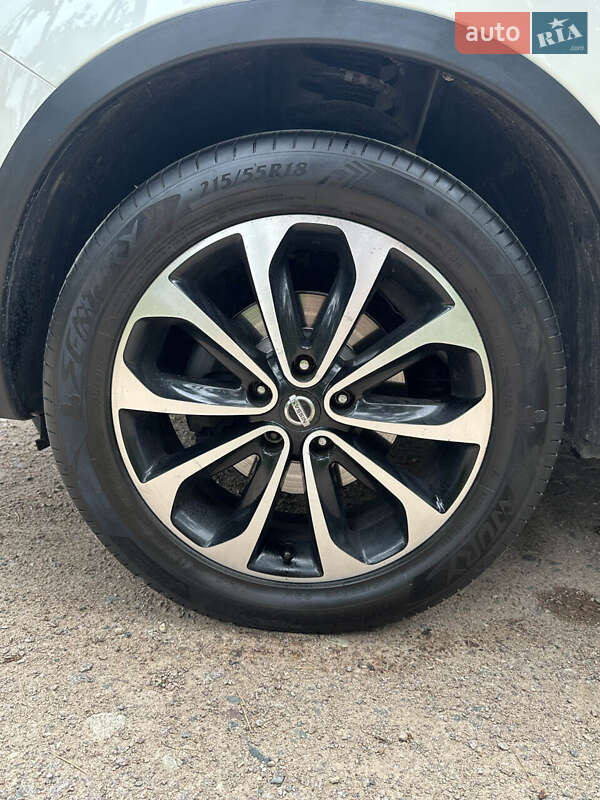 Позашляховик / Кросовер Nissan Qashqai 2013 в Білогородці