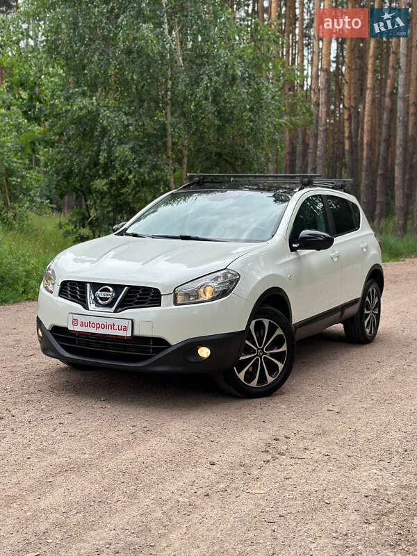 Позашляховик / Кросовер Nissan Qashqai 2013 в Білогородці