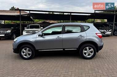 Позашляховик / Кросовер Nissan Qashqai 2011 в 