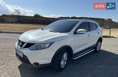 Позашляховик / Кросовер Nissan Qashqai 2015 в Білгороді-Дністровському