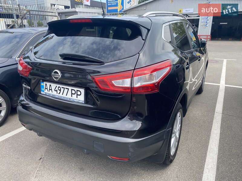 Позашляховик / Кросовер Nissan Qashqai 2017 в Києві