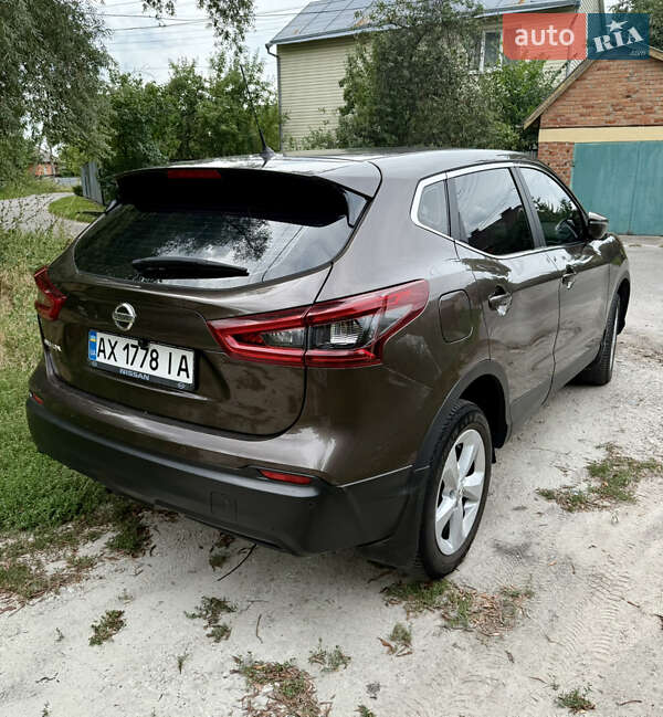 Внедорожник / Кроссовер Nissan Qashqai 2017 в Миргороде