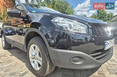 Позашляховик / Кросовер Nissan Qashqai 2013 в Сумах