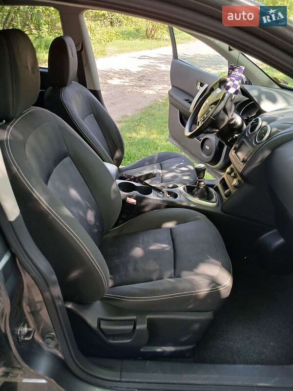 Внедорожник / Кроссовер Nissan Qashqai 2011 в Хмельницком