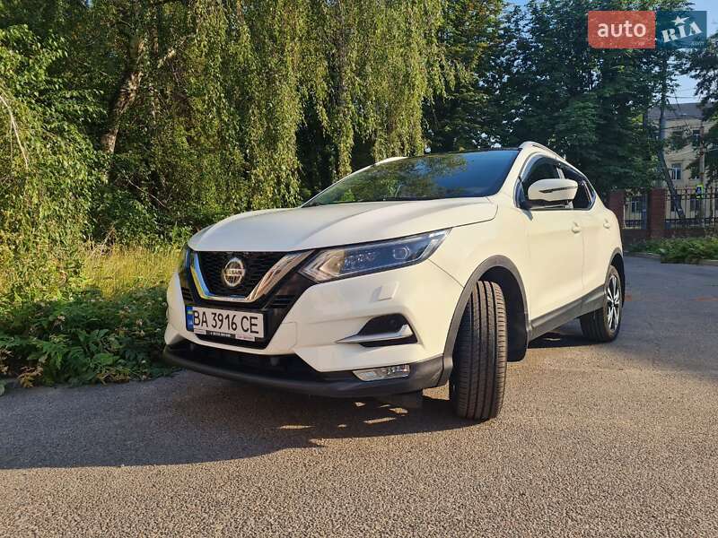 Внедорожник / Кроссовер Nissan Qashqai 2019 в Днепре