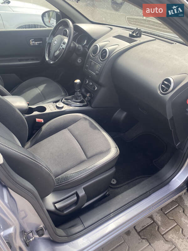 Внедорожник / Кроссовер Nissan Qashqai 2013 в Шептицькому